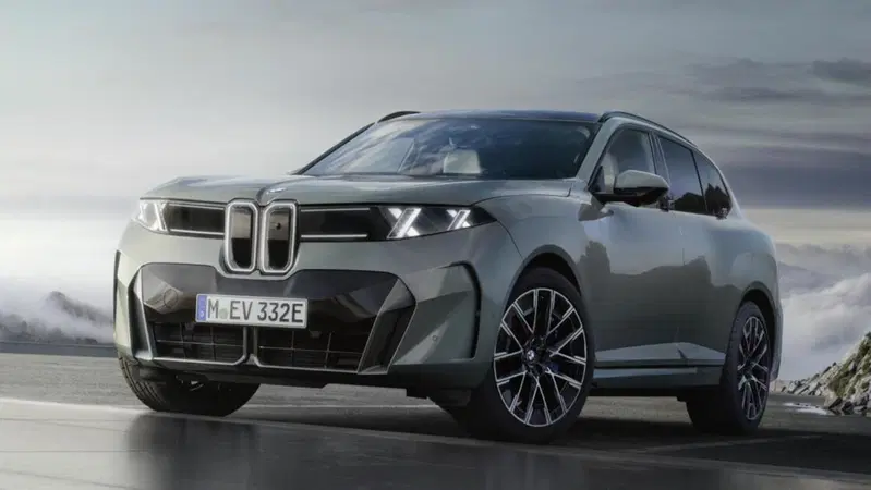 BMW, si allontana il SUV anti Mercedes Classe G: il progetto sarebbe stato congelato