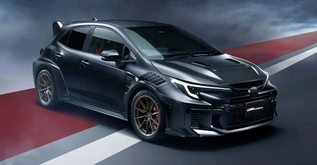 Toyota GRMN Corolla, costa pi&ugrave; di una Golf R e di una Civic Type R: &egrave; la hot hatch pi&ugrave; cara