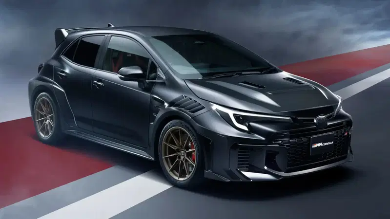 Toyota GRMN Corolla, costa pi&ugrave; di una Golf R e di una Civic Type R: &egrave; la hot hatch pi&ugrave; cara