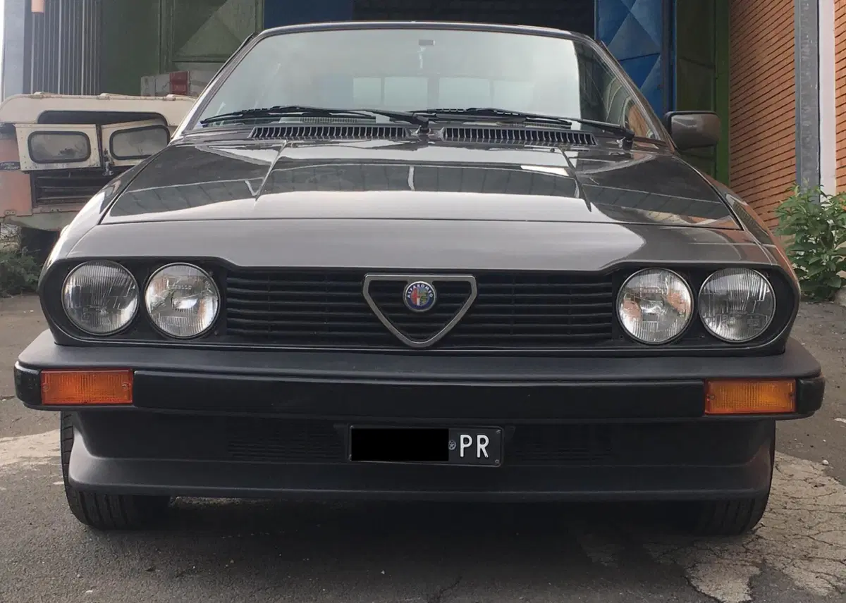 Alfa Romeo gtv d'epoca a Roma (5)
