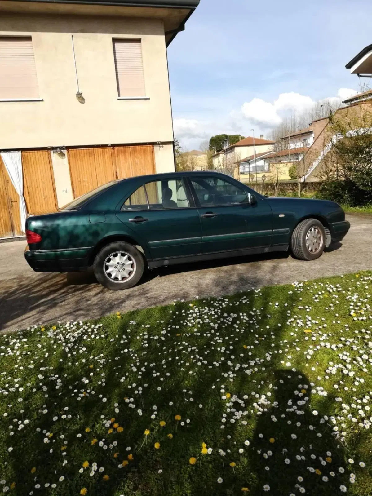 Mercedes-Benz E200 ELEGANCE d'epoca a Rovigo (3)
