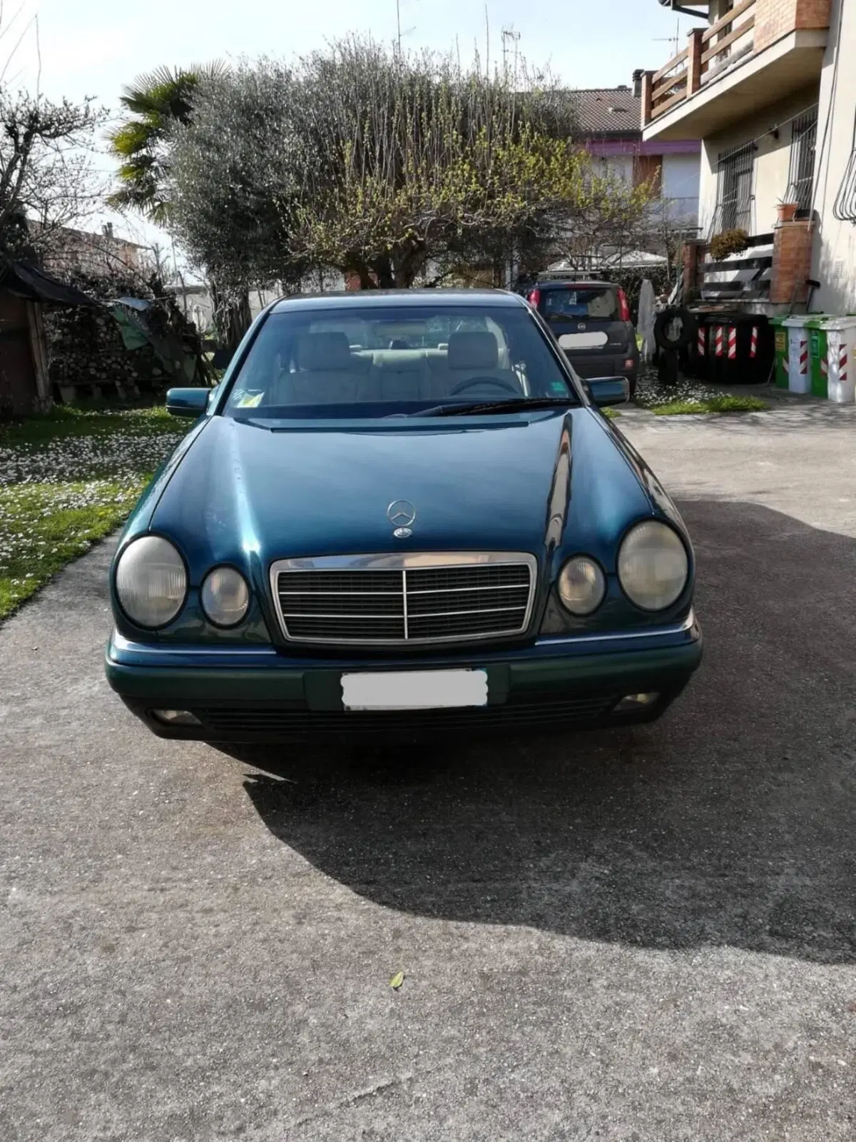 Mercedes-Benz E200 ELEGANCE d'epoca a Rovigo (4)