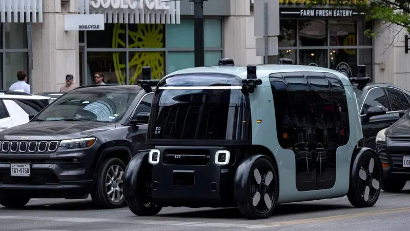 Svolta Robotaxi: Amazon ottiene il primo via libera negli USA per le auto senza volante (e a pagamento)