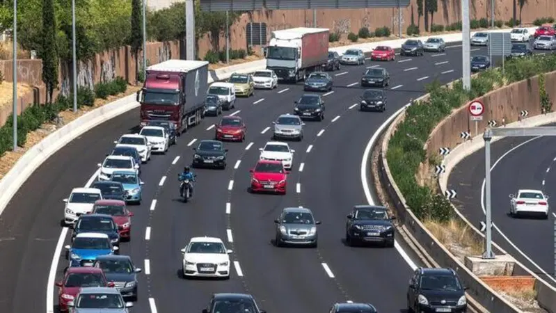 Autostrade senza caselli: la rivoluzione del Free Flow e la trappola delle multe per chi dimentica di pagare