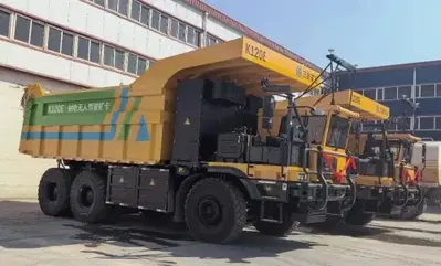 Batterie al sodio, il primo camion da miniera al mondo entra in servizio in Cina: 676 kWh e pieno in 20 minuti