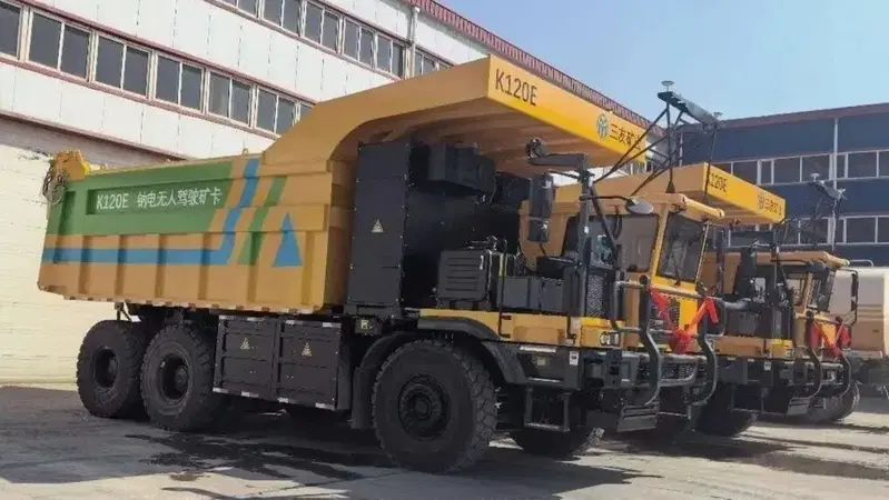 Batterie al sodio, il primo camion da miniera al mondo entra in servizio in Cina: 676 kWh e pieno in 20 minuti