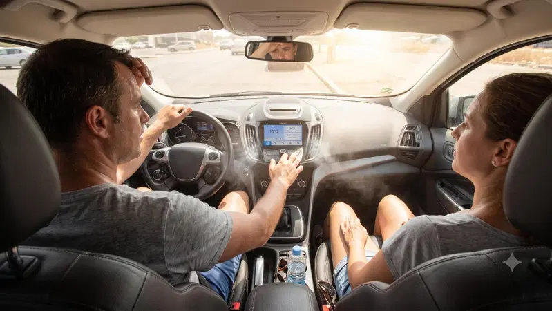 Aria condizionata in auto: perch&eacute; devi aspettare prima di chiudere i finestrini