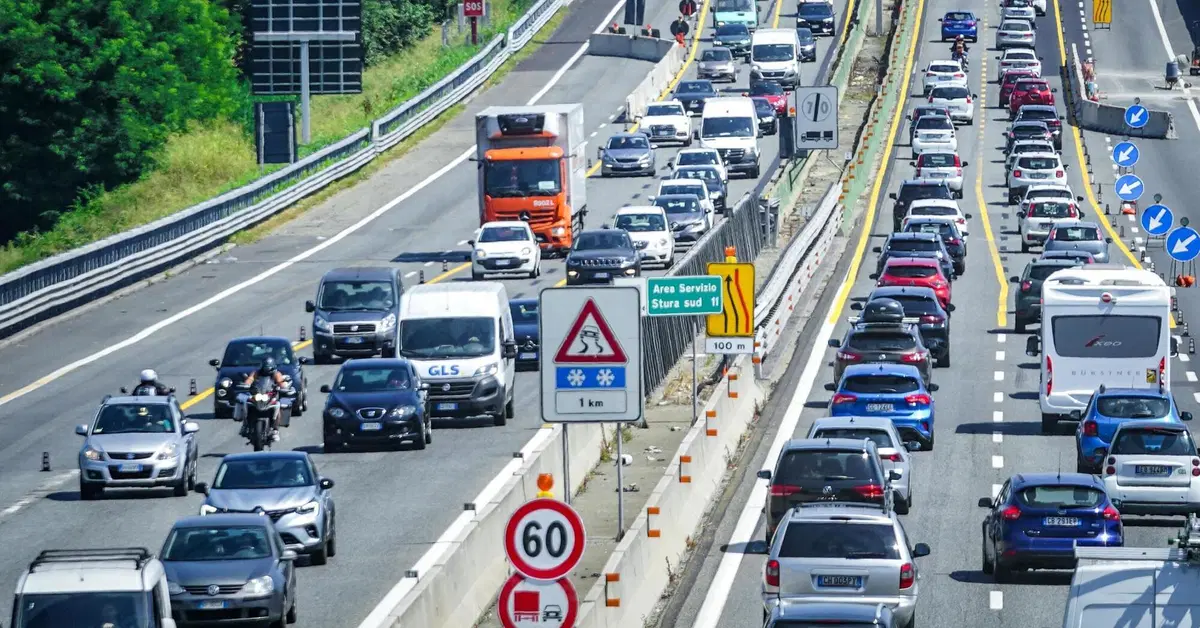 Esodo estivo, sabato da bollino nero: oltre 25 milioni di veicoli in viaggio sulle strade italiane