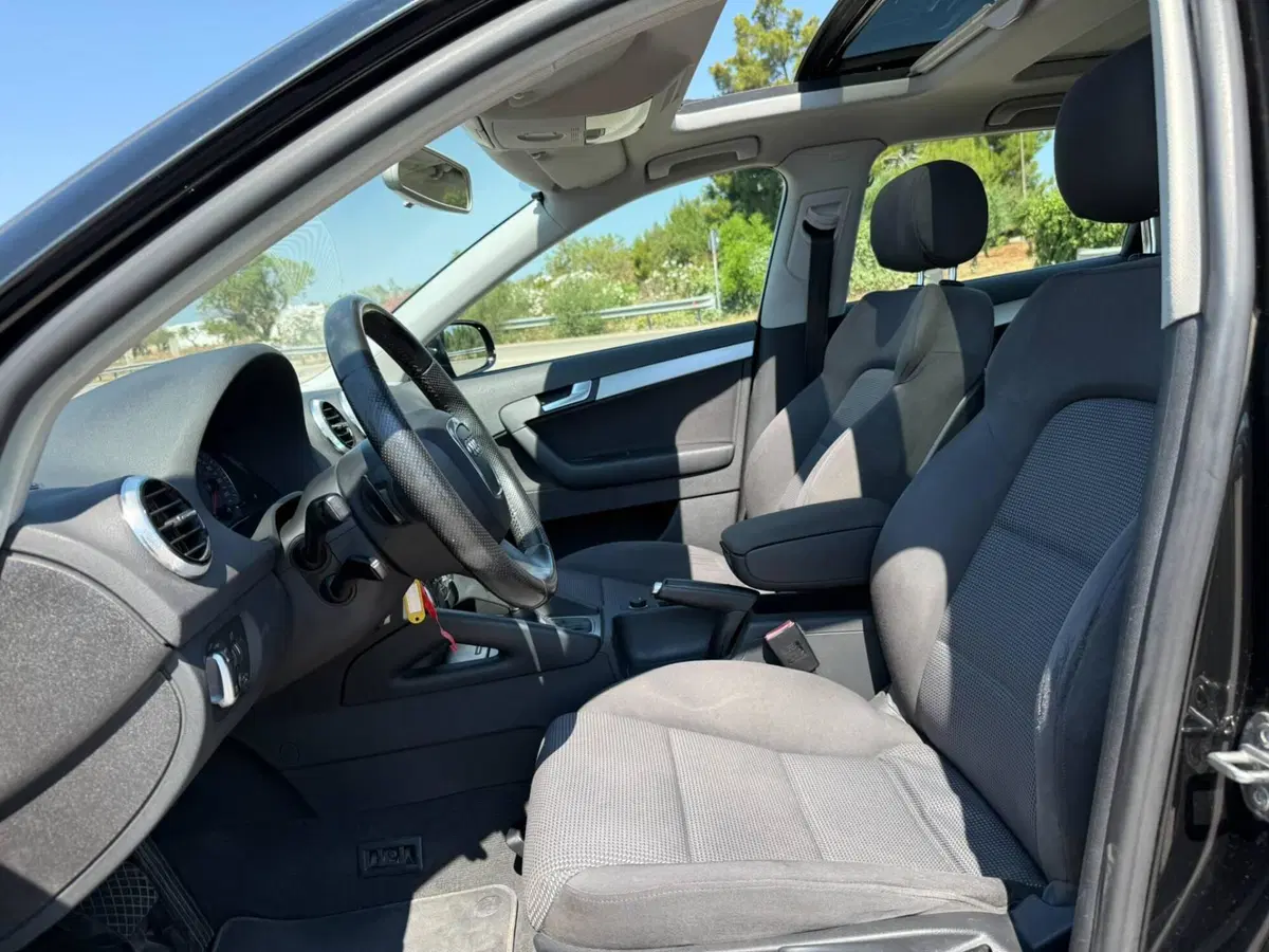 Audi A3 Sportback usata a Brindisi (11)