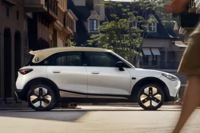 Smart #1 2026, 800 Volt e ricarica in 12 minuti: tutte le novit&agrave;