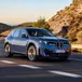 Auto elettriche, inquinamento e falsi miti: 1000 km di test con BMW iX3 e Pirelli P Zero E [VIDEO]