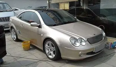 Quando BYD copi&ograve; spudoratamente Mercedes: la "SL cinese" &egrave; nata, ed &egrave; morta subito