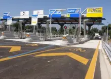 Addio caselli autostradali: arriva il Free Flow, ma c'è una trappola per chi non ha il Telepass...