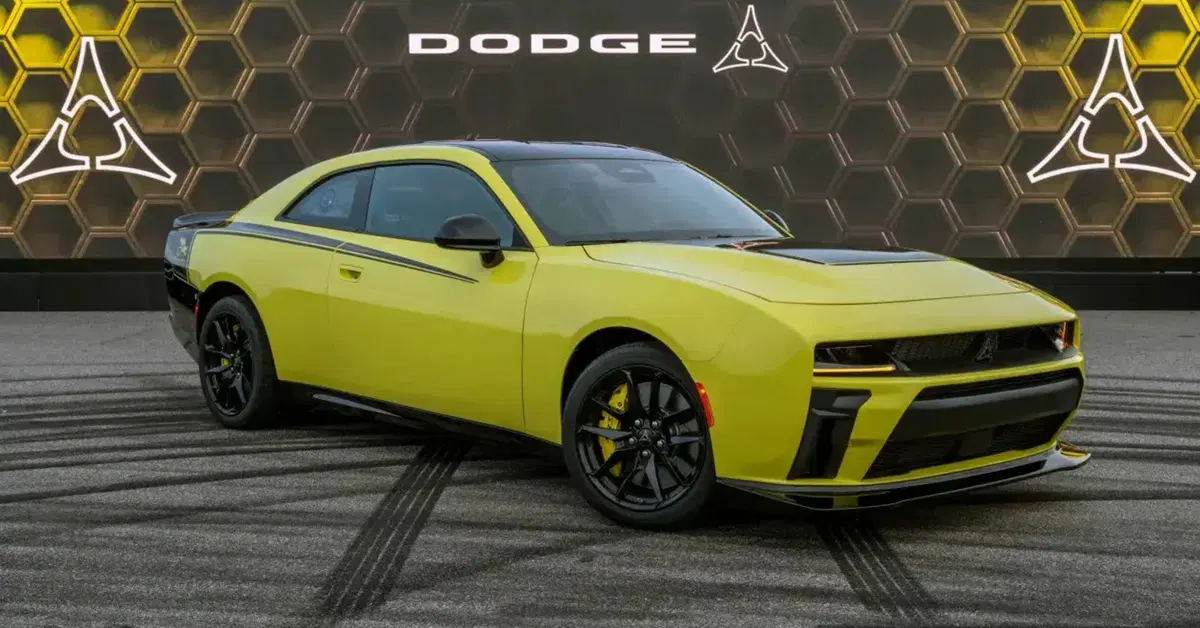 Dodge Charger Super Bee, 600 CV e trazione posteriore: la nuova muscle car fa sul serio