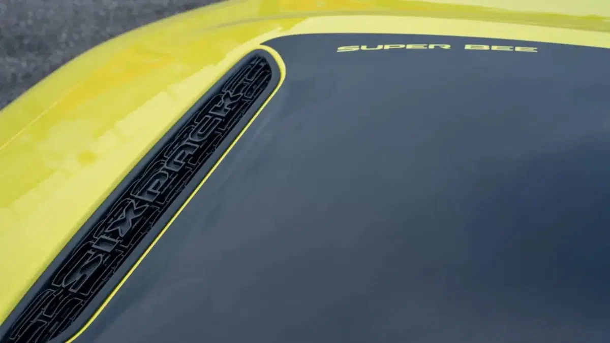 Dodge Charger Super Bee, 600 CV e trazione posteriore: la nuova muscle car fa sul serio (6)