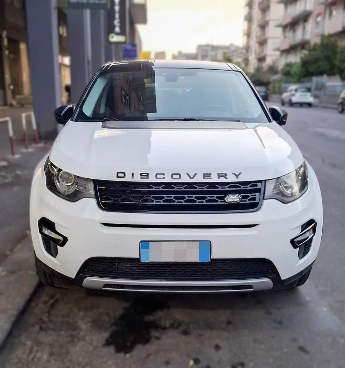 Land Rover Discovery Sport usata a Catania