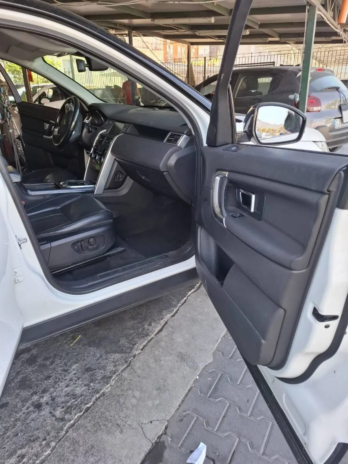 Land Rover Discovery Sport usata a Catania (8)