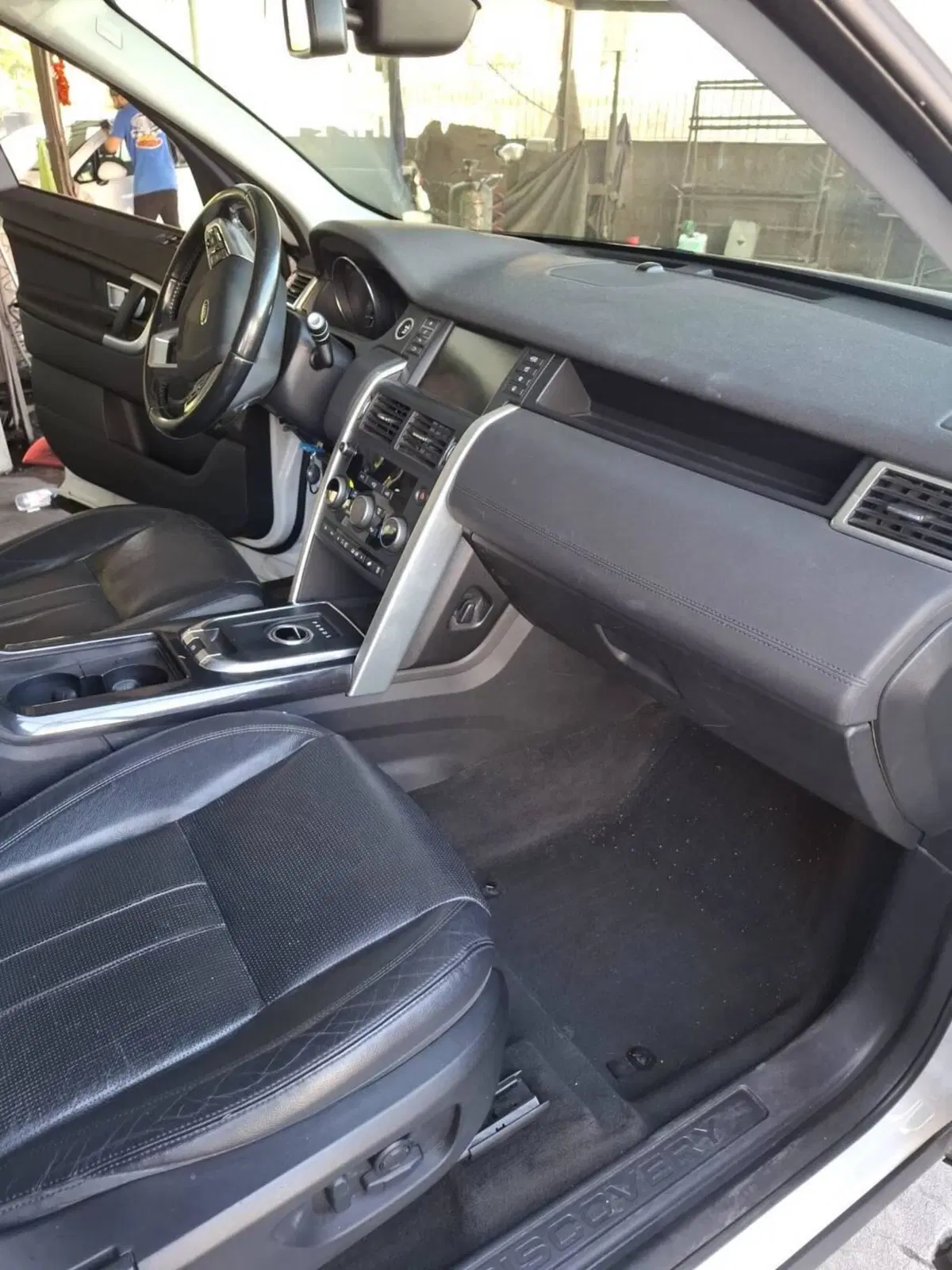 Land Rover Discovery Sport usata a Catania (7)