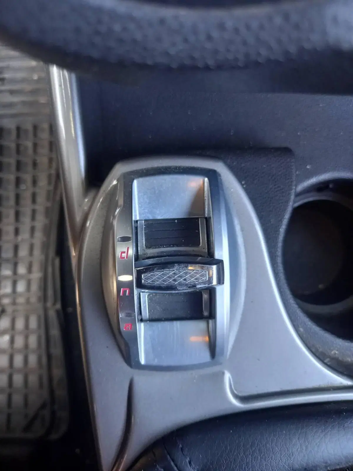 Alfa Romeo MiTo usata a Pesaro-Urbino (8)