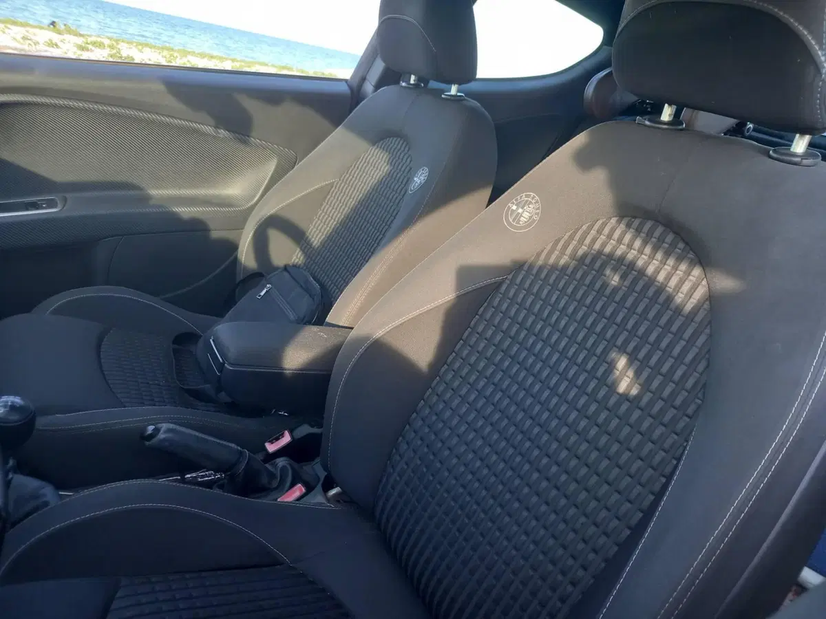 Alfa Romeo MiTo usata a Pesaro-Urbino (11)