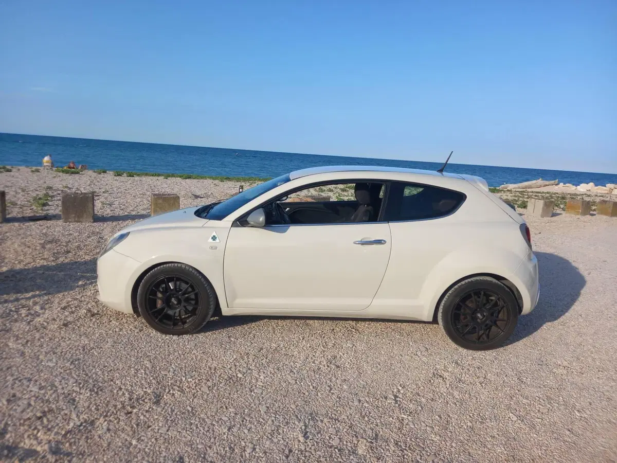 Alfa Romeo MiTo usata a Pesaro-Urbino (3)