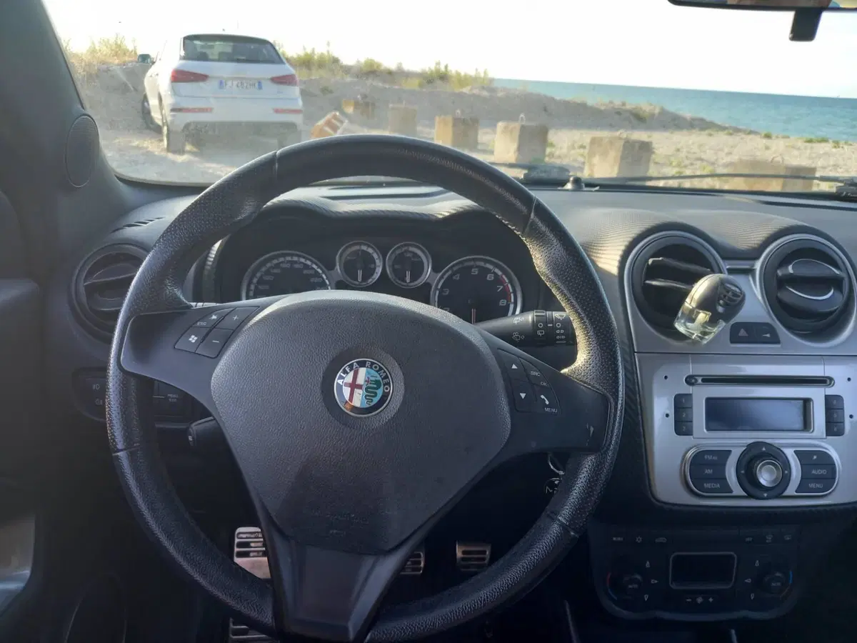 Alfa Romeo MiTo usata a Pesaro-Urbino (13)