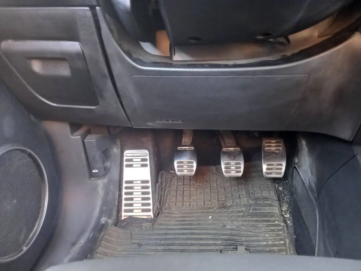 Alfa Romeo MiTo usata a Pesaro-Urbino (14)