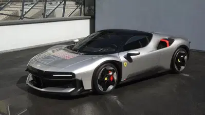 Ferrari CZ26, la SF90 Stradale cambia volto: la one-off da 1.000 CV debutta a Monterey