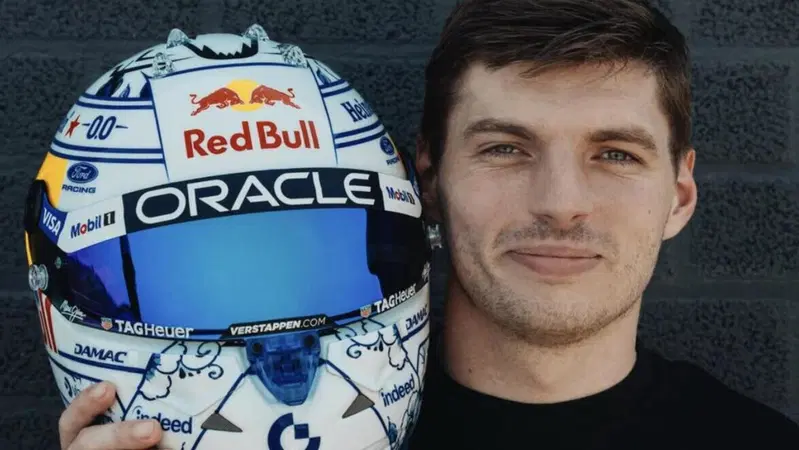 "Mi divertir&ograve; comunque a guidare l&igrave;, solo non in F1": il toccante addio di Verstappen a Zandvoort col casco speciale