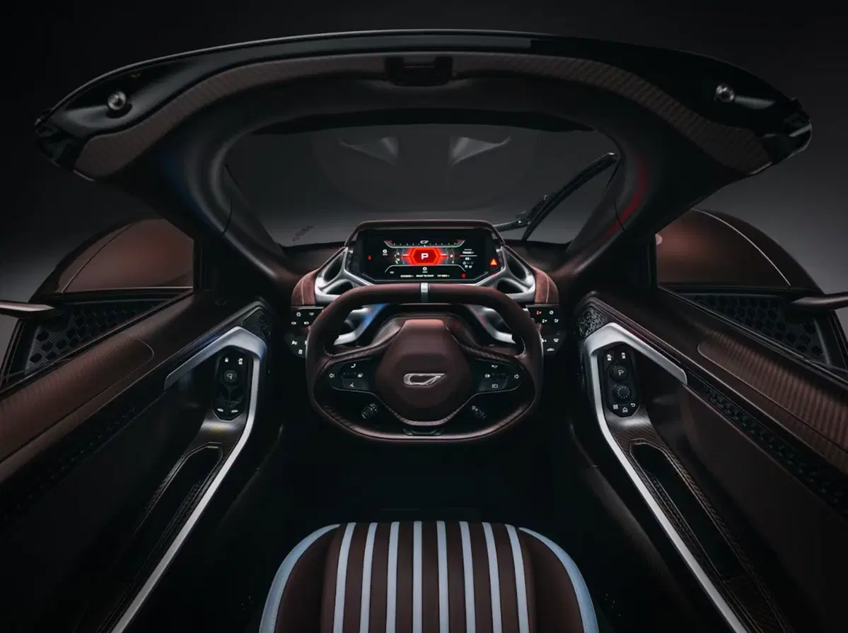 Czinger 21C Spyder, la hypercar scoperta da 1.250 CV: 330 km/h e solo 30 esemplari (10)