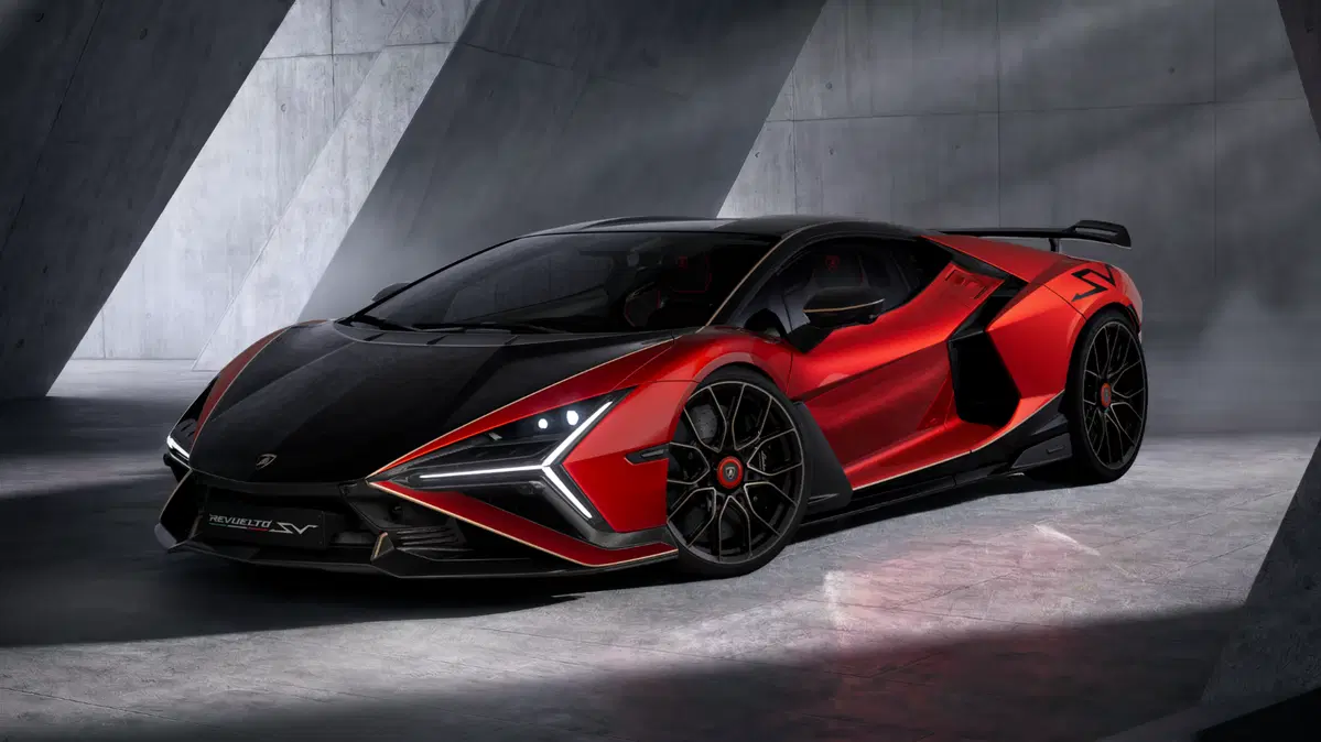 Lamborghini Revuelto SV: il "Quantum of Driving" tra design radicale e prestazioni da primato [VIDEO]