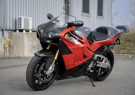 Yoshimura Tornado S-1: in vendita una delle sole 50 rarissime superbike del 2002