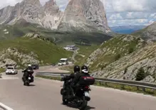 Passo Gardena, la ZTL UNESCO prende forma: test da settembre. Ma nel 2026 moto e auto passano ancora