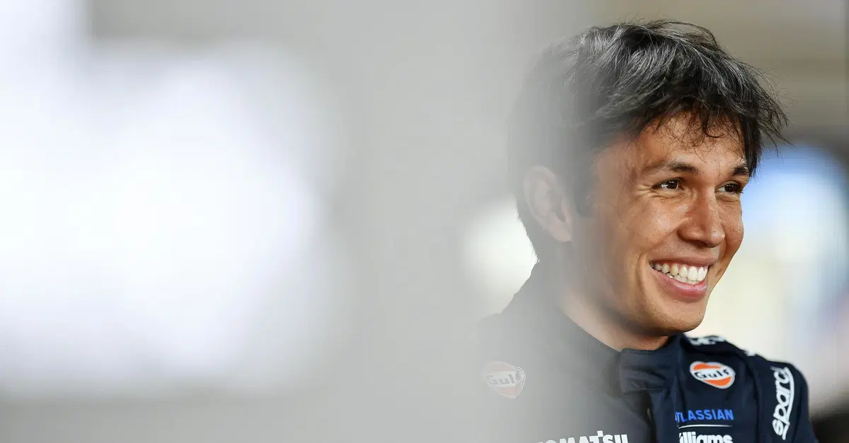 F1, colpo di scena nel mercato piloti: Alex Albon e Williams insieme anche nel 2027