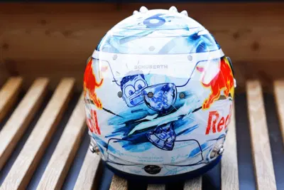 F1. Dimenticate l'arancione: perch&eacute; Verstappen correr&agrave; in bianco e blu il suo ultimo GP d'Olanda 2026 a Zandvoort 