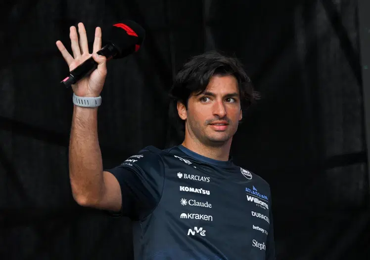 Errore umano o del software? La F1 dei cervelli elettronici stravolge il mercato piloti. E Sainz ha già le valigie in mano