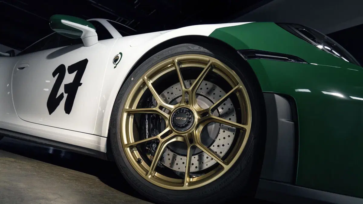 Porsche 911 GT3 (8)