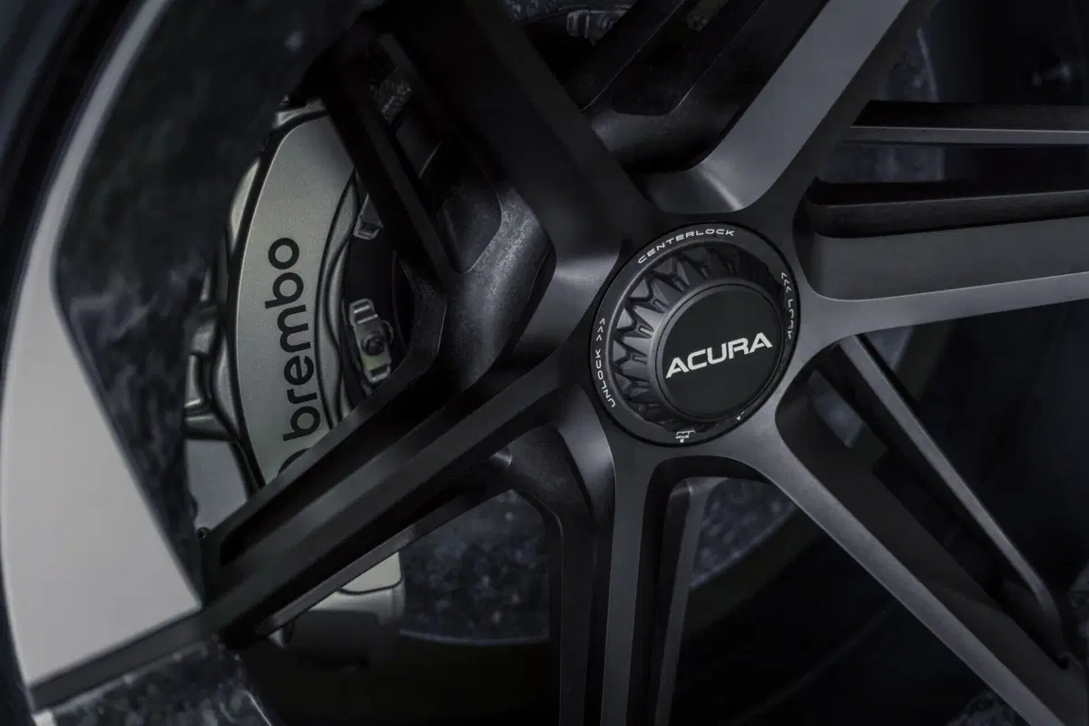 Sguardo al futuro o erede della Honda NSX? Acura svela la spaventosa NEXERA Vision [VIDEO] (15)
