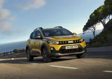 Dacia Sandero Stepway: in promo la Full Hybrid con 1.700€ di bonus finanziamento