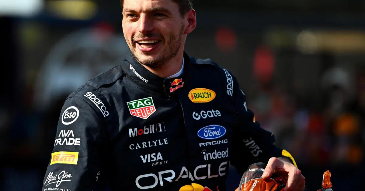 "Ero pronto al ritiro, non a cambiare team. E se tornano i V8...": Verstappen gela il mercato della F1 e rinnova con la Red Bull