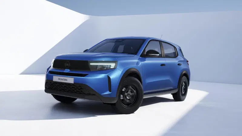 Opel Frontera: benzina e cambio manuale, arriva la variante pi&ugrave; economica del B-Suv