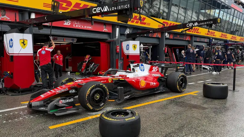 Colpo di scena Ferrari a Zandvoort: c'&egrave; il nuovo fondo, ma la Rossa fa subito marcia indietro?