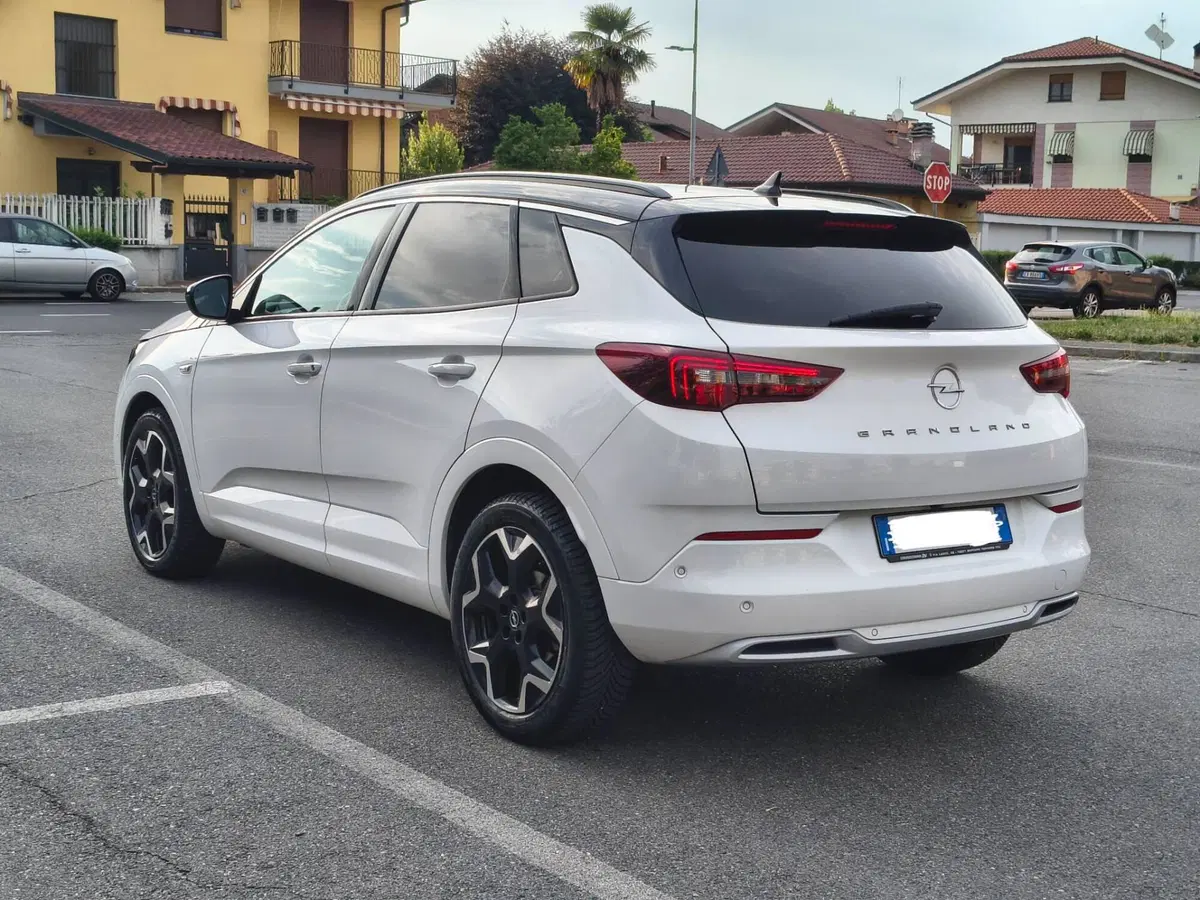 Opel Grandland usata a Torino (4)