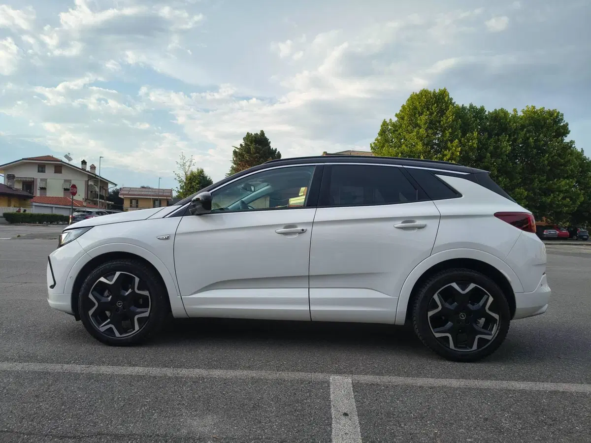 Opel Grandland usata a Torino (6)