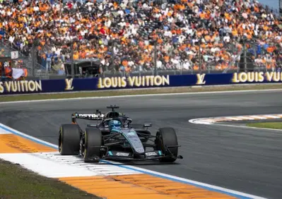 F1, Sprint GP Olanda: assolo Russell prima del diluvio, magia Leclerc su Norris e Antonelli ragiona alla Prost