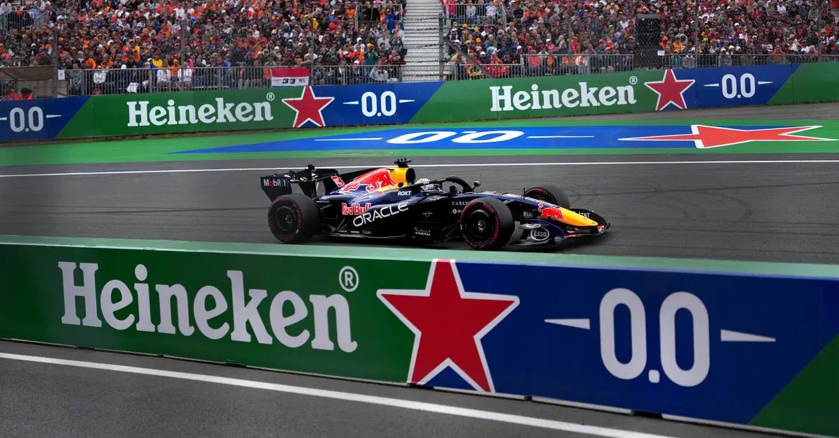 GP Olanda LIVE: Norris sfida la marea orange per l'ultimo ballo di Zandvoort, assalto a Russell e Antonelli