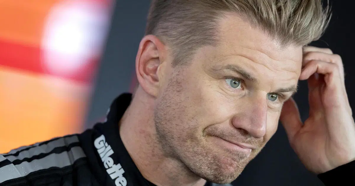 F1. "Ero nel fumo, non vedevo nulla: ho avuto fortuna": Hulkenberg da brividi al via, poi il capolavoro a Zandvoort