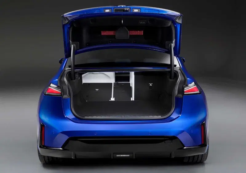 BMW i3 (2026-->>) (8)