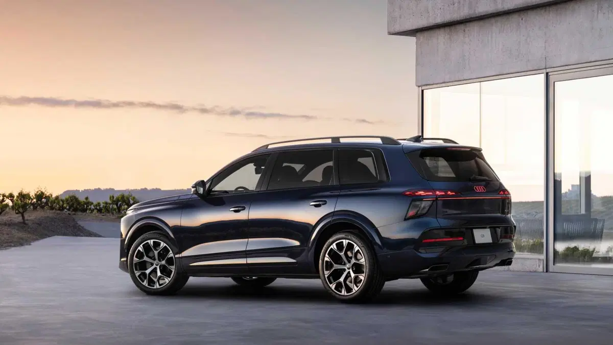 Audi Q9 (2026-->>) (2)
