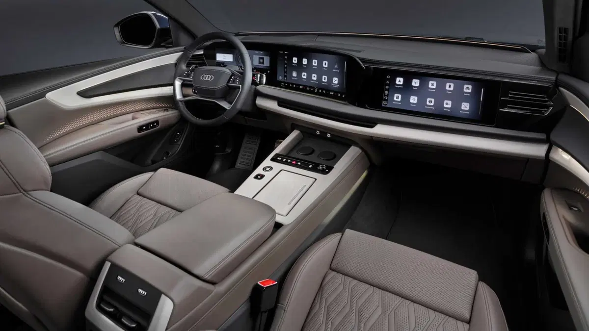 Audi Q9 (2026-->>) (8)